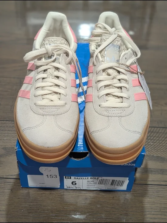 adidas Women’s Gazelle Bold Platform Sneaker - Cream & Pink - Picture 2 of 4